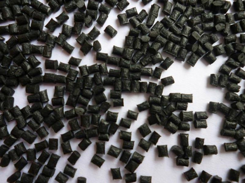 尼龍和滌綸面料有什么不同？區(qū)別分析